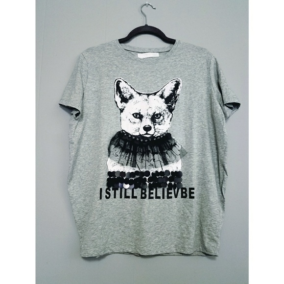 Graphic tee - Picture 1 of 5